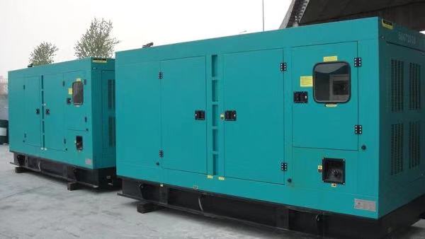 克山康明斯400kw大型柴油二手发电机组